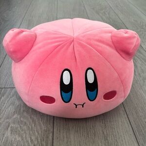 Kirby Nintendo plush stuffed toy. EUC.